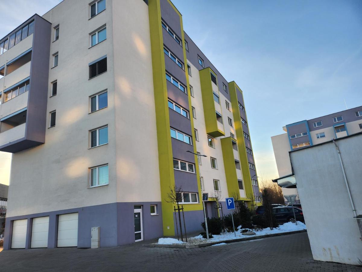 Apartman Greenside Michalovce Zewnętrze zdjęcie