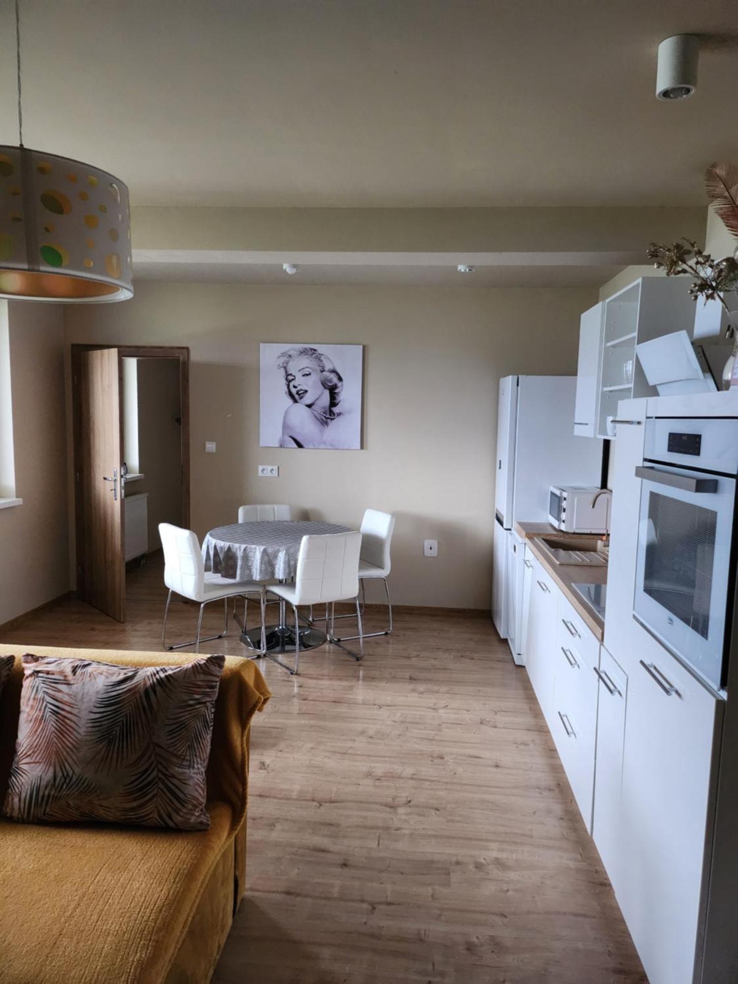 Apartman Greenside Michalovce Zewnętrze zdjęcie